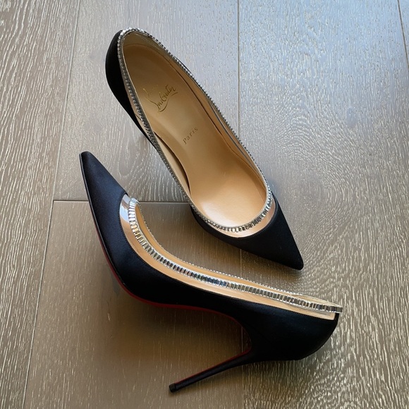 Christian Louboutin Shoes - Christian Louboutin
Paulina Satin Crystal 39.5